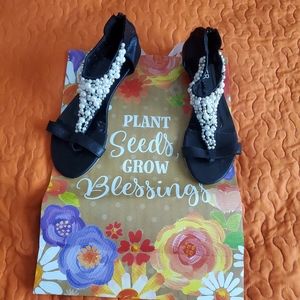 Denator - Open Toe Pearl Beaded Zipper Sandal